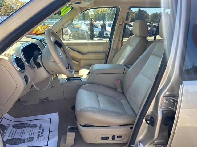 2006 Ford Explorer 4dr 114" WB 4.0L XLT - 23099742 - 8