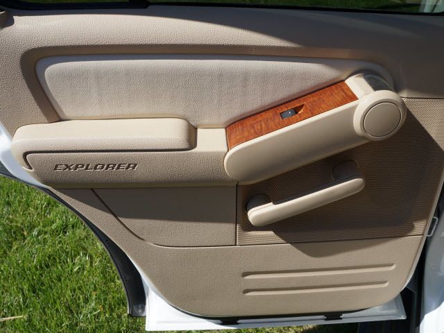 2006 Ford Explorer 4dr 114" WB 4.6L Eddie Bauer - 11911594 - 15