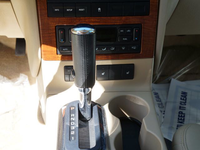 2006 Ford Explorer 4dr 114" WB 4.6L Eddie Bauer - 11911594 - 8