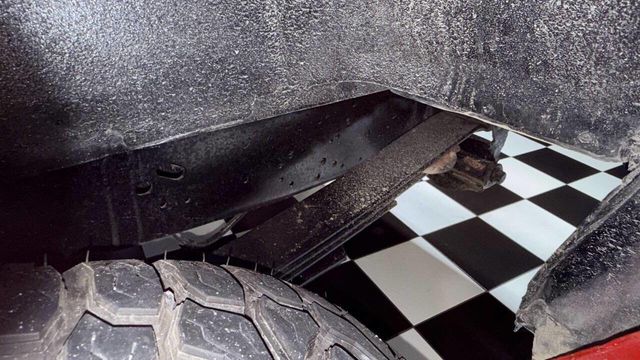 2006 Ford E-Series E 350 SD 3dr Van - 22982606 - 28