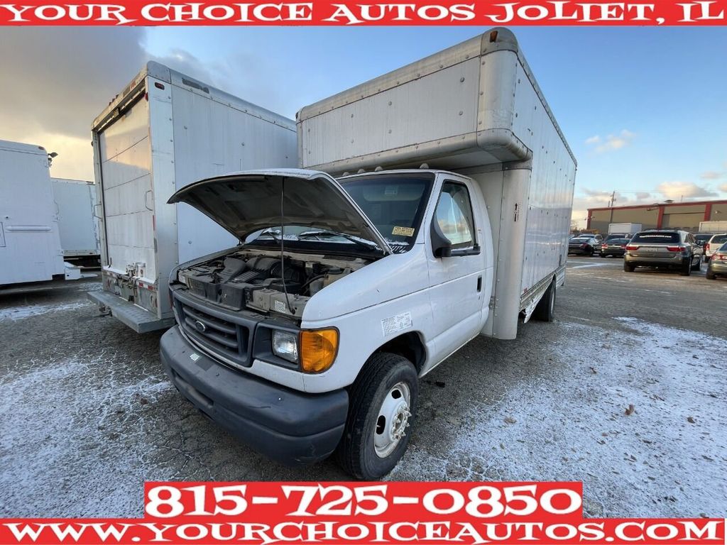 2006 Ford E-Series Chassis E 450 SD 2dr Commercial/Cutaway/Chassis 158 176 in. WB - 21699165 - 4