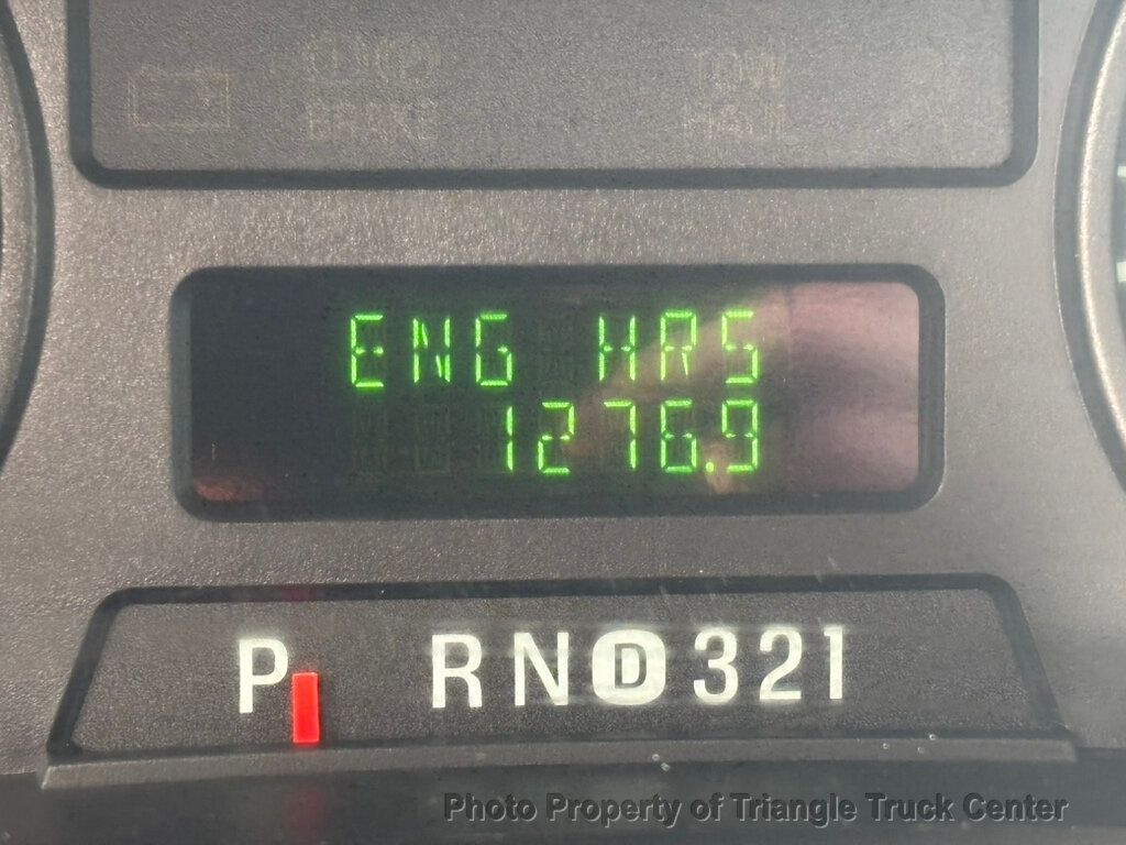 2006 Ford F350HD 12 FT FLATBED JUST 22k MILES! ONE OWNER VA TRUCK! PRE-EMISSION NO DPF & NO DEF! - 22928966 - 17