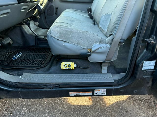 2006 Ford F450 SD CREW CAB MASON  DUMP TRUCK 4X4 LOW MILEAGE - 21934389 - 23