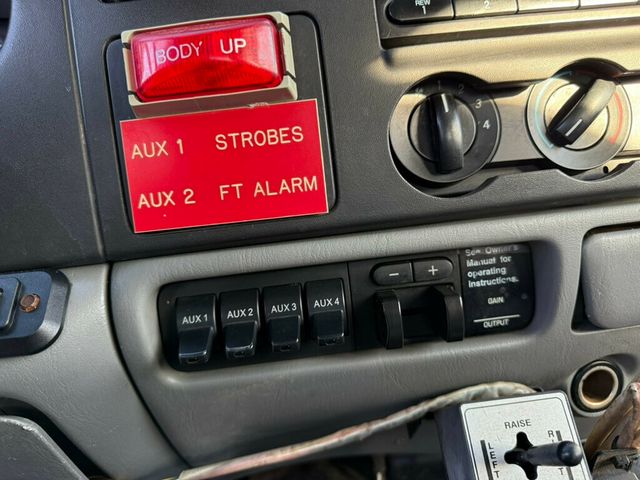 2006 Ford F450 SD CREW CAB MASON  DUMP TRUCK 4X4 LOW MILEAGE - 21934389 - 29