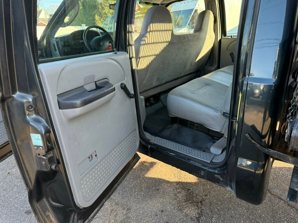 2006 Ford F450 SD CREW CAB MASON  DUMP TRUCK 4X4 LOW MILEAGE - 21934389 - 32