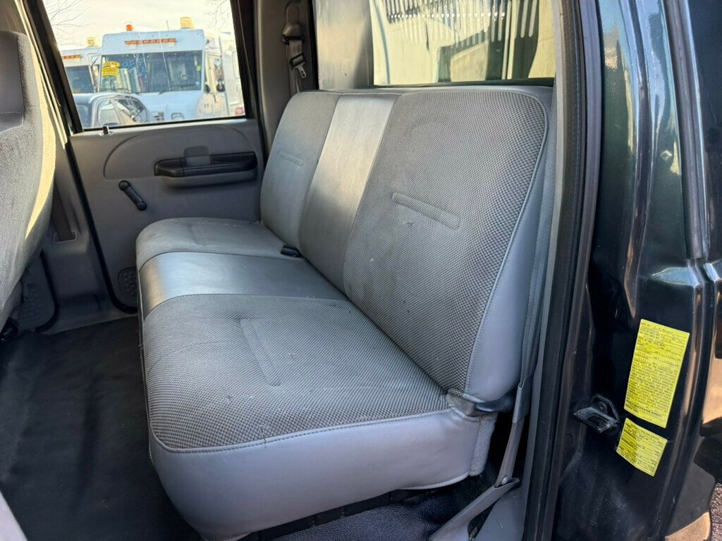 2006 Ford F450 SD CREW CAB MASON  DUMP TRUCK 4X4 LOW MILEAGE - 21934389 - 35