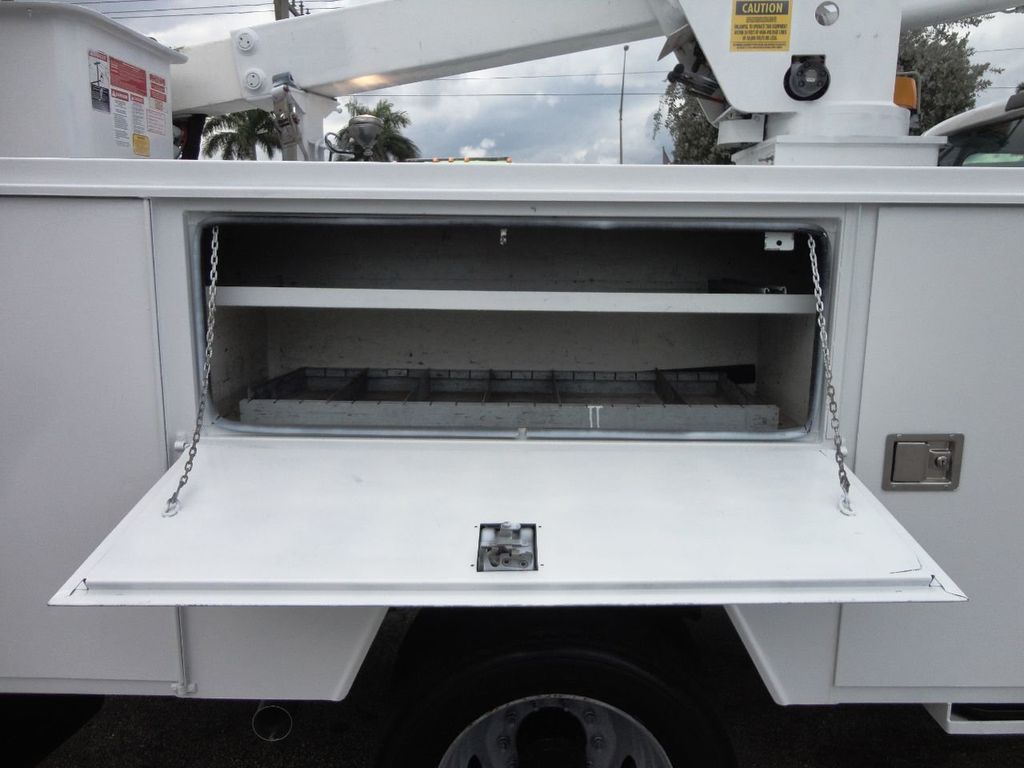 2006 Ford F550 4X4..37FT ETI  BUCKET TRUCK - 21245771 - 21
