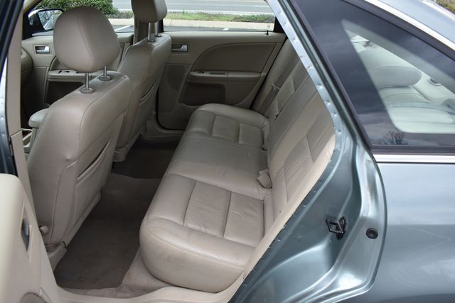 2006 Ford Five Hundred 4dr Sedan Limited - 23001662 - 22