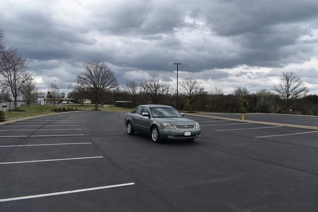 2006 Ford Five Hundred 4dr Sedan Limited - 23001662 - 32
