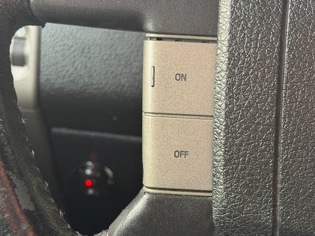 2006 Ford F-150 Reg Cab Flareside 126" XLT 4WD - 22967835 - 21