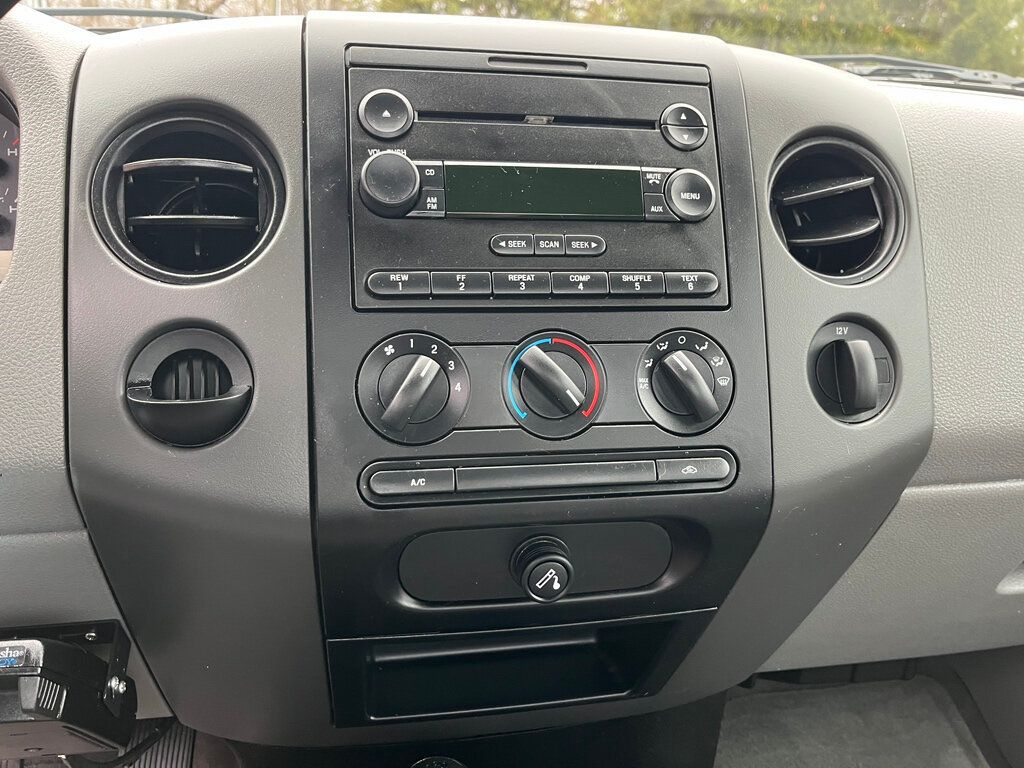 2006 Ford F-150 V8 4x4 8 foot Bed Long box  - 22946028 - 47