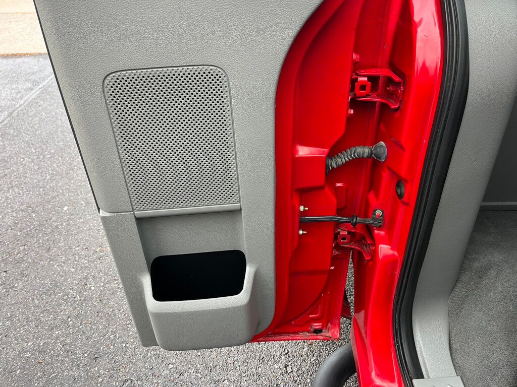 2006 Ford F-150 V8 4x4 8 foot Bed Long box  - 22946028 - 51