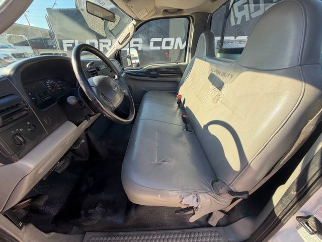 2006 Ford F-350 Utility Service Truck  - 22978502 - 10