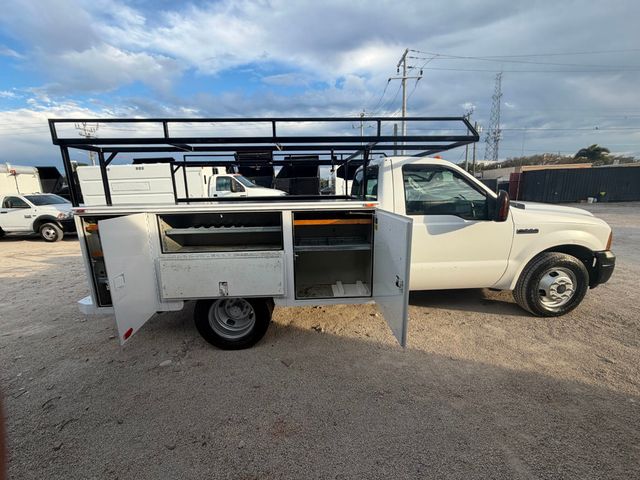 2006 Ford F-350 Utility Service Truck  - 22984054 - 9