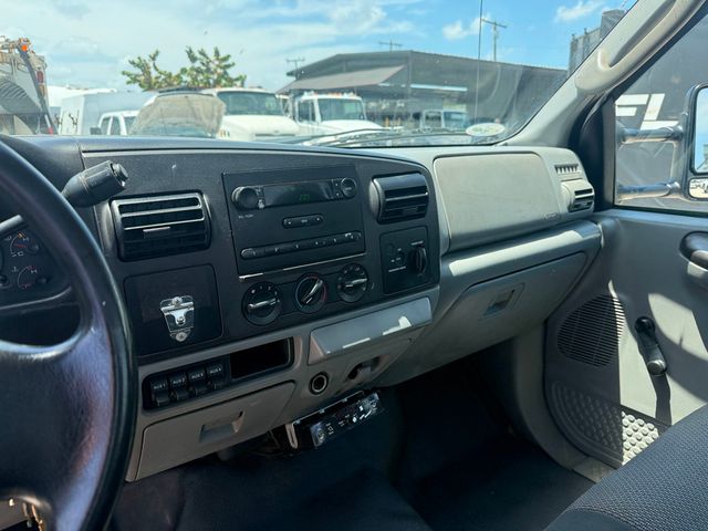 2006 Ford F-450 Crane Truck  - 23013021 - 8