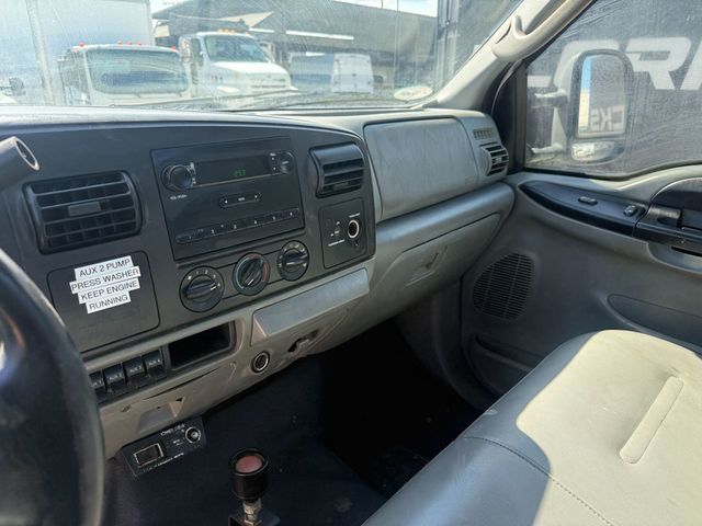 2006 Ford F-450 Dump Truck  - 23093501 - 11