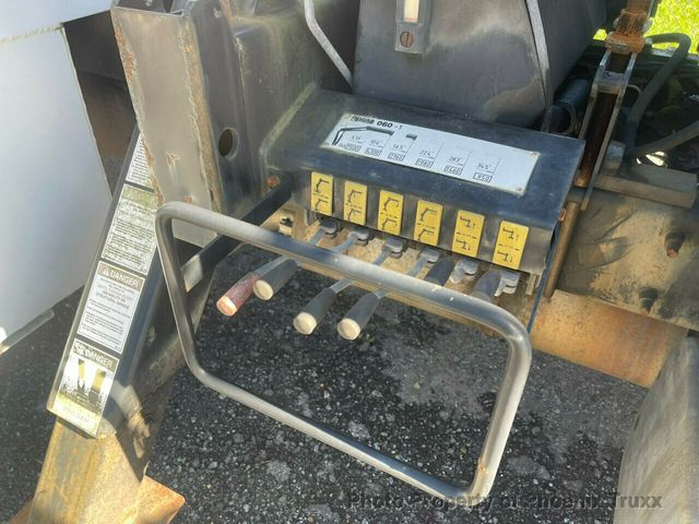 2006 Ford F-650 Super Duty XL 2dr 2wd Regular Cab Long Chassis  - 21611168 - 10