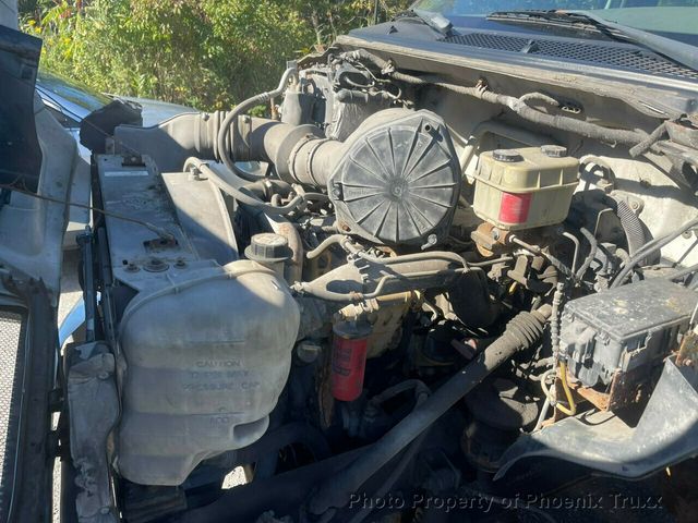 2006 Ford F-650 Super Duty XL 2dr 2wd Regular Cab Long Chassis  - 21611168 - 14