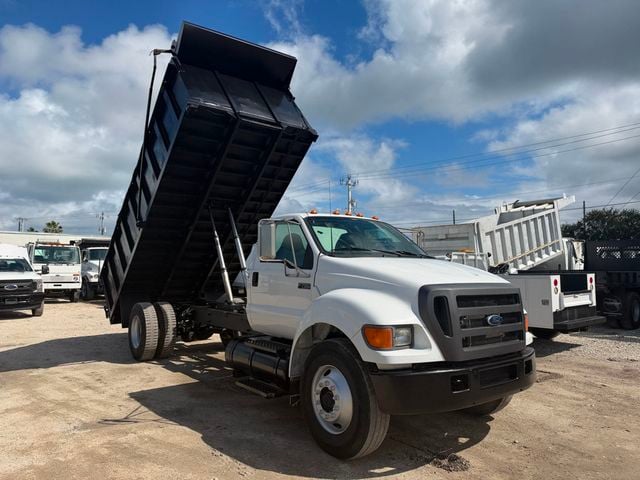 2006 Ford F-750 18' Dump Truck  - 23102061 - 3