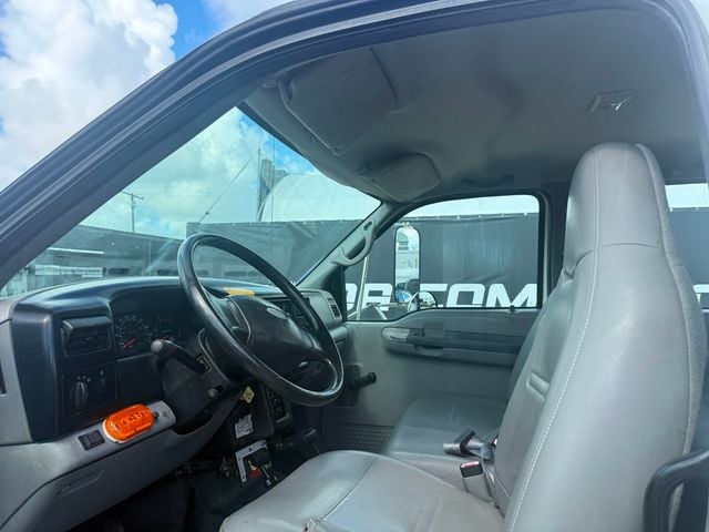 2006 Ford F-750 Crew Cab Dump Truck  - 22937518 - 9