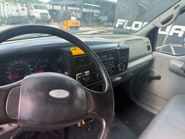 2006 Ford F-750 Crew Cab Dump Truck  - 22937518 - 11
