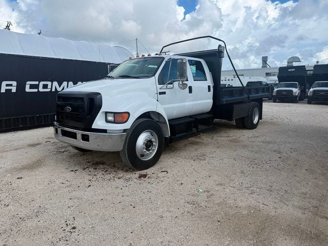 2006 Ford F-750 Crew Cab Dump Truck  - 22937518 - 3