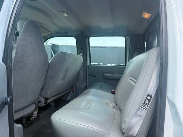 2006 Ford F-750 Crew Cab Dump Truck  - 22937518 - 8