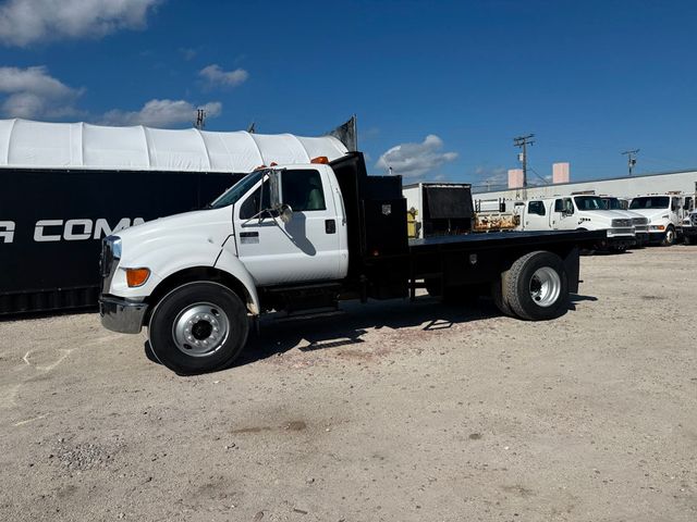 2006 Ford F-750 Flatbed  - 22962857 - 0