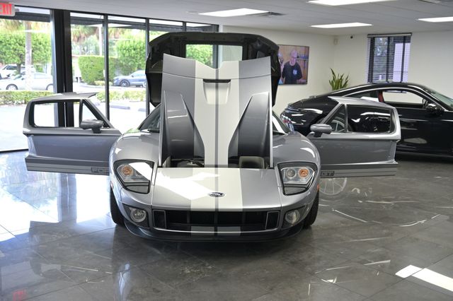 2006 Ford GT 2dr Coupe - 23097889 - 28