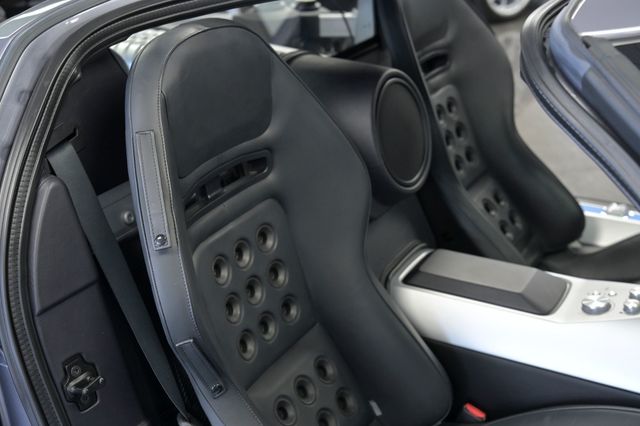 2006 Ford GT 2dr Coupe - 23097889 - 37