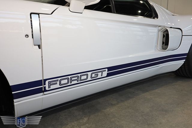 2006 Ford GT 2dr Coupe - 22806652 - 16