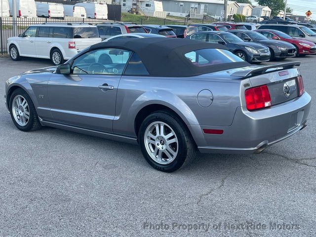 2006 Ford Mustang 2006 FORD MUSTANG V8 2D CONVERTIBLE GT DELUXE 615-730-9991 - 23029862 - 4