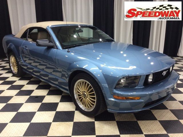 2006 Ford Mustang 2dr Convertible GT Deluxe - 22293157 - 0