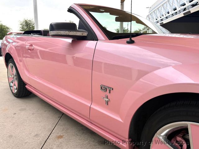 2006 Ford Mustang 2dr Convertible GT Deluxe - 23054706 - 17