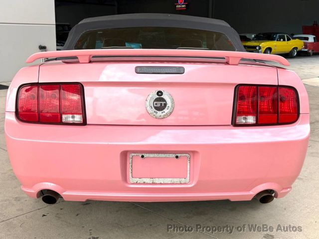 2006 Ford Mustang 2dr Convertible GT Deluxe - 23054706 - 22