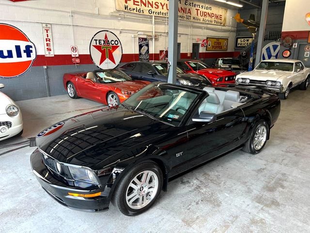 2006 Ford Mustang 2dr Convertible GT Premium - 22415672 - 49