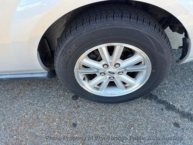 2006 Ford Mustang 2dr Convertible Standard - 22978042 - 13