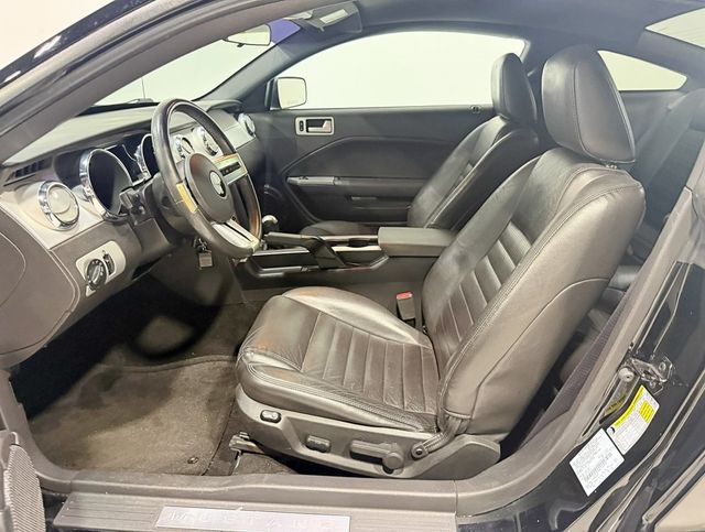 2006 Ford Mustang 2dr Coupe GT Premium - 22939464 - 16