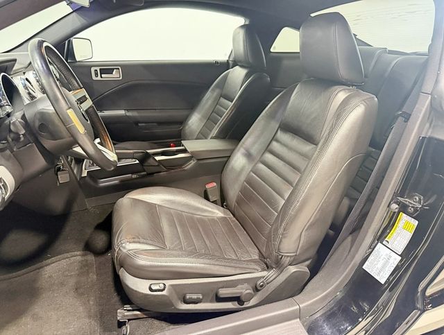 2006 Ford Mustang 2dr Coupe GT Premium - 22939464 - 17