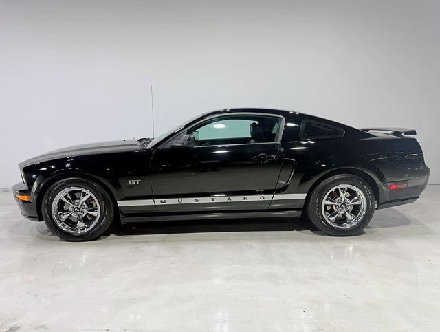 2006 Ford Mustang 2dr Coupe GT Premium - 22939464 - 3