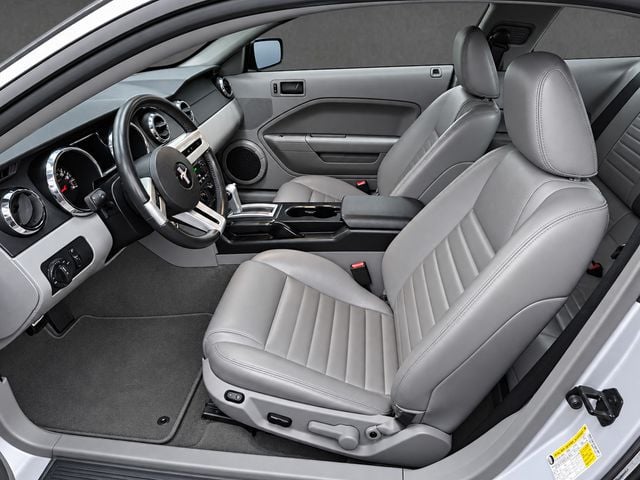2006 Ford Mustang CLEAN CARFAX, GT PREMIUM, SHAKER 500 AUDIO, INTERIOR SPORT PKG - 23096331 - 2