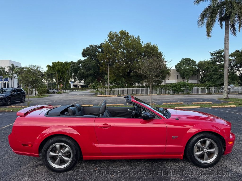 2006 Ford Mustang GT Convertible Premium - 23091753 - 13