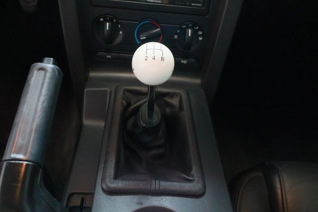 2006 Ford Mustang GT PREMIUM, MANUAL TRANS, BLACKOUT WHEELS, SPOILER, TOUCHSCREEN! - 22827616 - 21