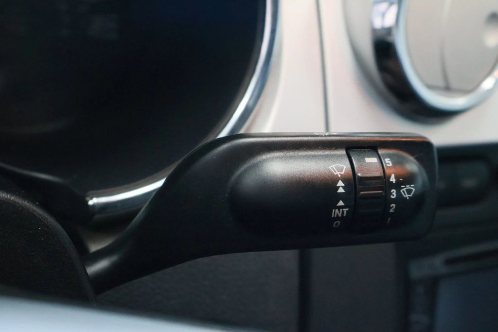 2006 Ford Mustang GT PREMIUM, MANUAL TRANS, BLACKOUT WHEELS, SPOILER, TOUCHSCREEN! - 22827616 - 28