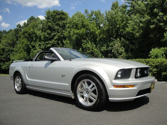 2006 Ford Mustang GT-PREMIUM PKG, 5-SPD, ALL-STOCK, ADULT-OWNED, EXTRA-CLEAN! - 22536221 - 41