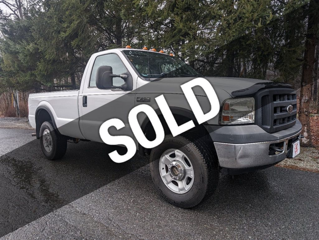 2006 Ford Super Duty F-250 36,202 Original Miles - 22343292 - 0