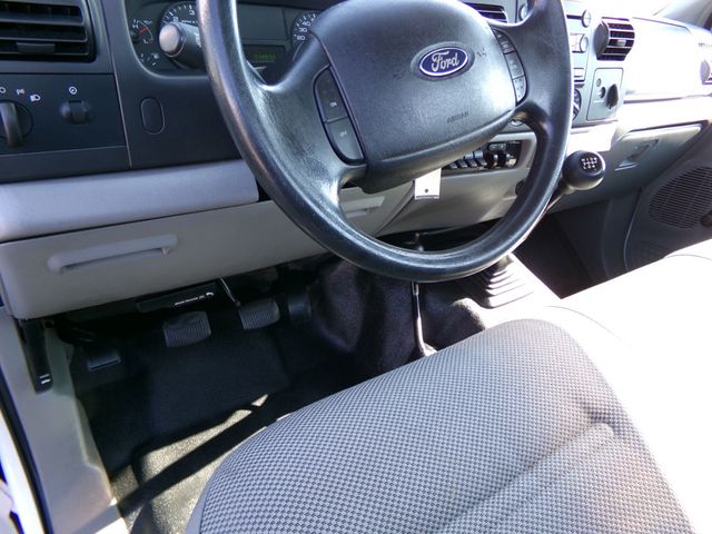 2006 Ford Super Duty F-350 DRW Cab-Chassis FLAT UTILITY  BED - 22914068 - 10