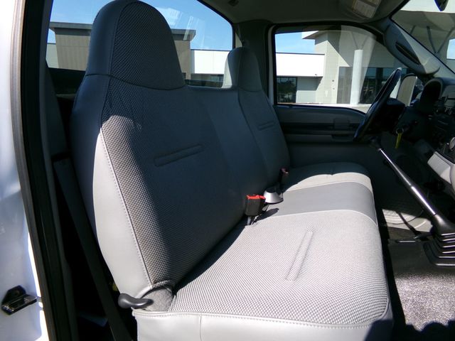 2006 Ford Super Duty F-350 DRW Cab-Chassis FLAT UTILITY  BED - 22914068 - 13