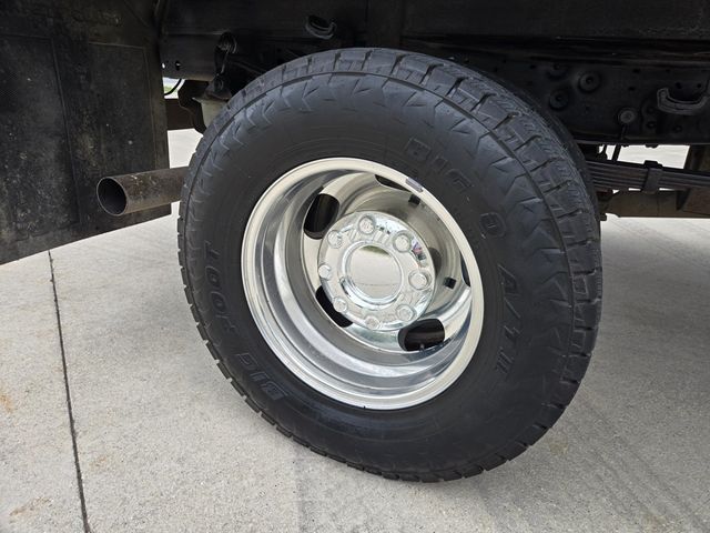 2006 Ford Super Duty F-350 DRW Cab-Chassis SuperCab 162" WB 60" CA XLT 4WD - 23056633 - 52
