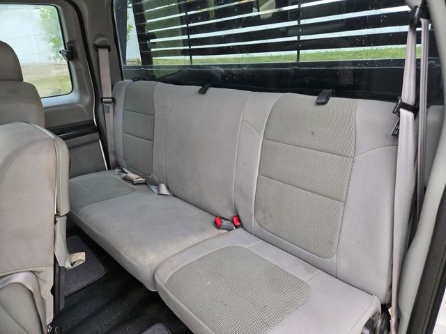 2006 Ford Super Duty F-350 DRW Cab-Chassis SuperCab 162" WB 60" CA XLT 4WD - 23056633 - 70